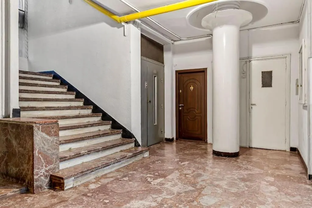 Central Penthouse Studio With Bbq & Jacuzzi Apartment Bucharest
