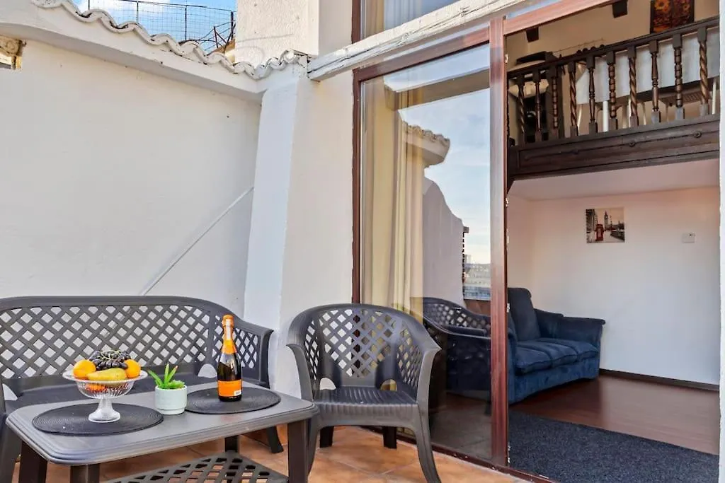 Central Penthouse Studio With Bbq & Jacuzzi Apartment Bucharest 0*,